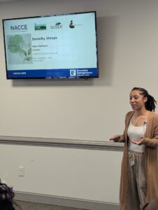 PXL_20250528_222333051